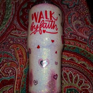 Pink & White Geod Style Walk By Faith Glitter Tumbler With Hearts.